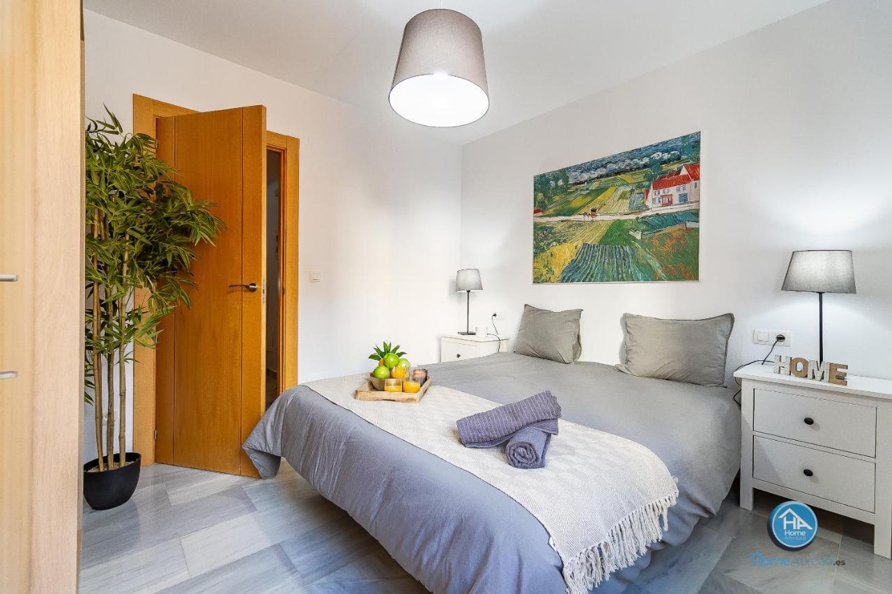 Premium Penthouse With Roof Terrace And Parking In Carlos Haya Malaga Zewnętrze zdjęcie