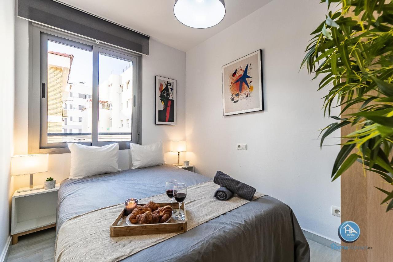 Premium Penthouse With Roof Terrace And Parking In Carlos Haya Malaga Zewnętrze zdjęcie